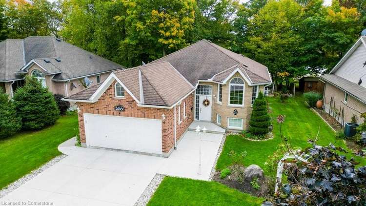 208 Eby Crescent, Wilmot, ON, 