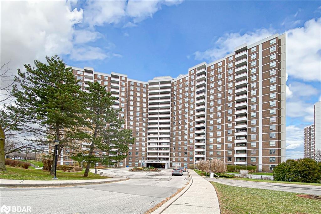 10 Edgecliff Golfway, C11, ON, Flemingdon Park