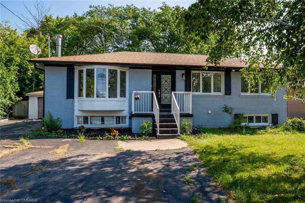 575 Third Line, Oakville, ON, Bronte East