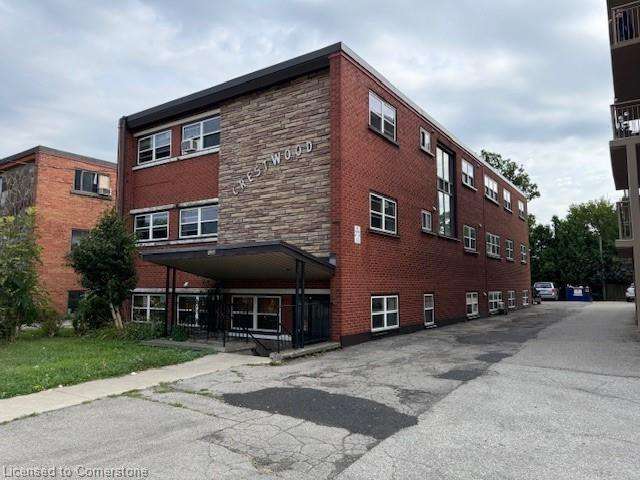 1250 Fennell Avenue E, Hamilton, ON, Huntington