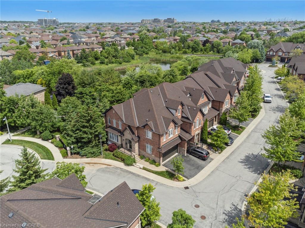 300 Ravineview Way, Oakville, ON, Iroquois Ridge North