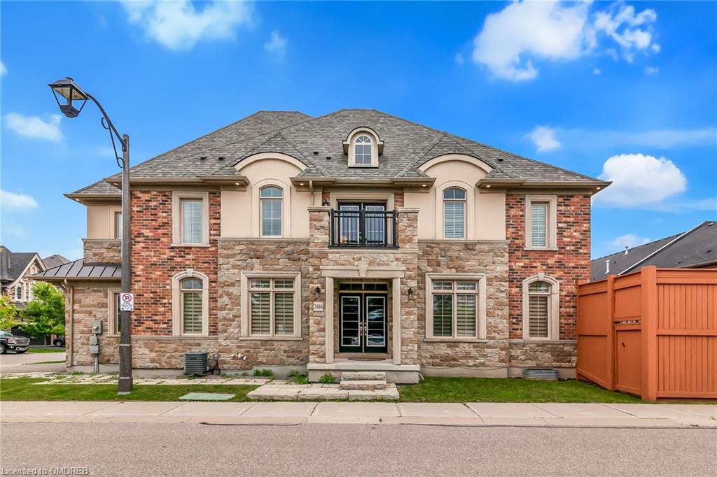 2486 Village Common Drive, Oakville, ON, Palermo West