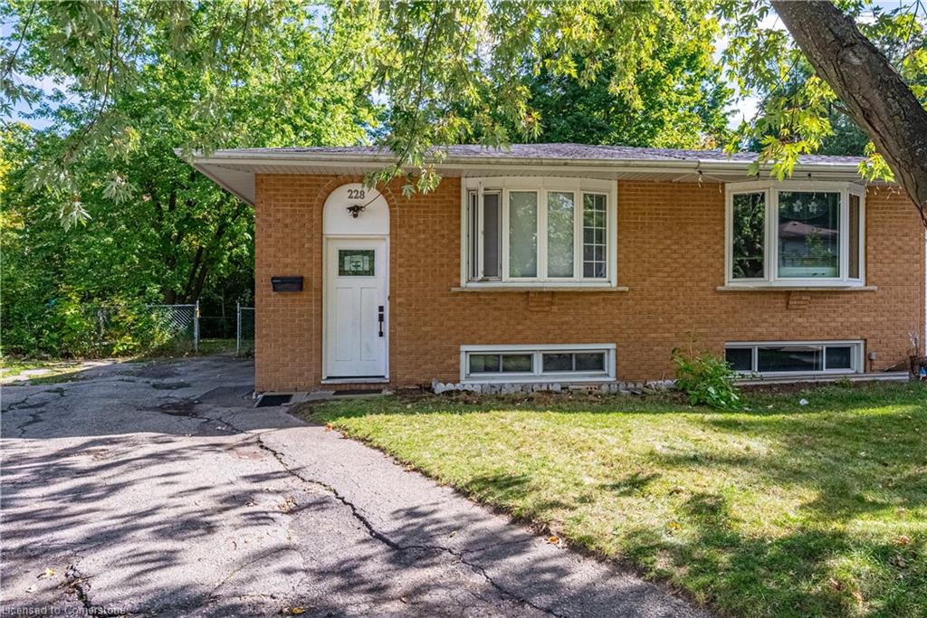 228 Ingleside Place, Kitchener, ON, 