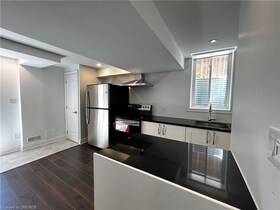1070 Gorham Way, Halton, ON , MLS #40756815 , Image - 1