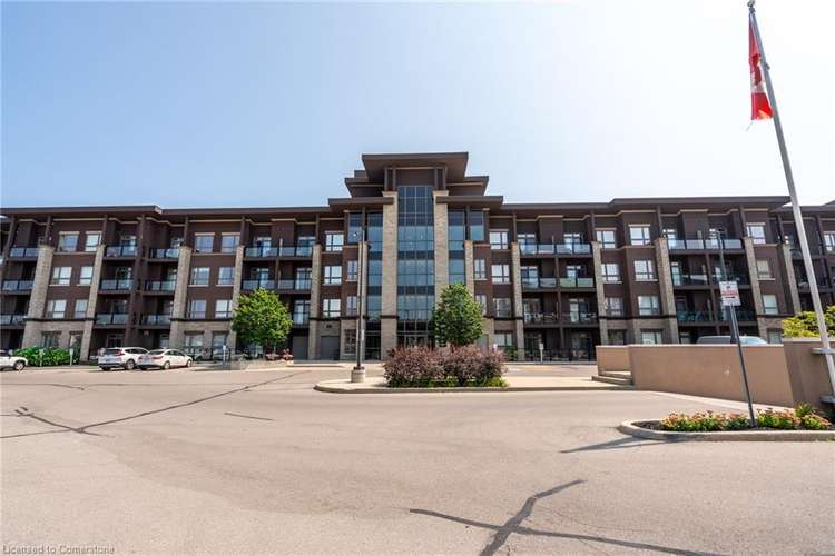 5010 Corporate Drive, Burlington, ON, Uptown