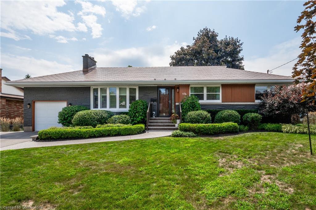 976 Danforth Avenue, Burlington, ON, Bayview