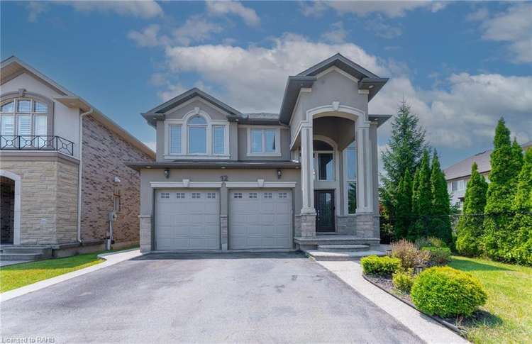 12 Sistine Court, Hamilton, ON, Carpenter