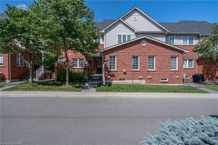 100 Beddoe Drive, Hamilton, ON, Chedoke Park