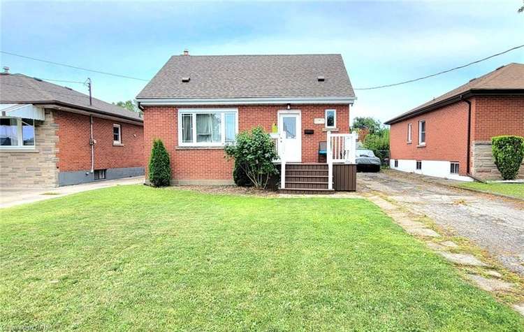 384 Talbot Street, Hamilton, ON, Mcquesten