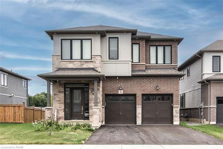 90 Spitfire Drive, Hamilton, ON, Mount Hope