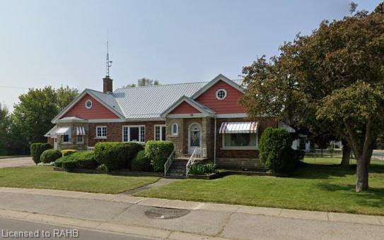 27 Church Street E, Norfolk County, ON, Delhi