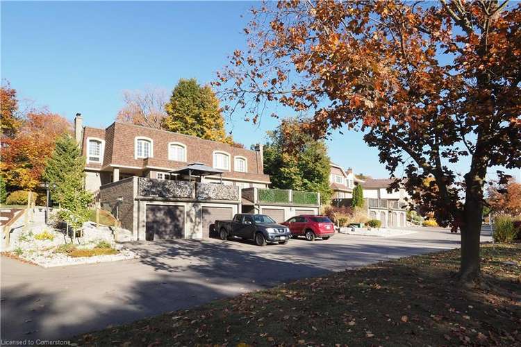 214 Kingswood Drive, Kitchener, ON, 