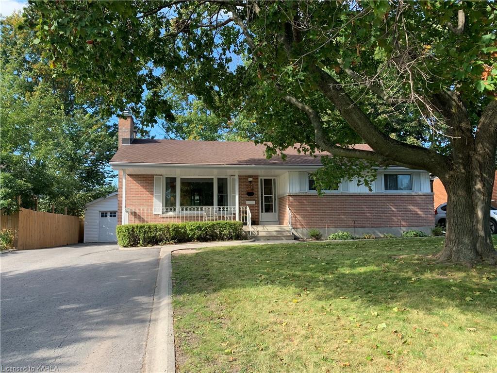 329 Glen Castle Road, Kingston, ON, 