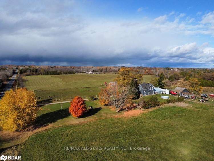 237 Hickory Beach Road, Kawartha Lakes, ON, Rural Veluram