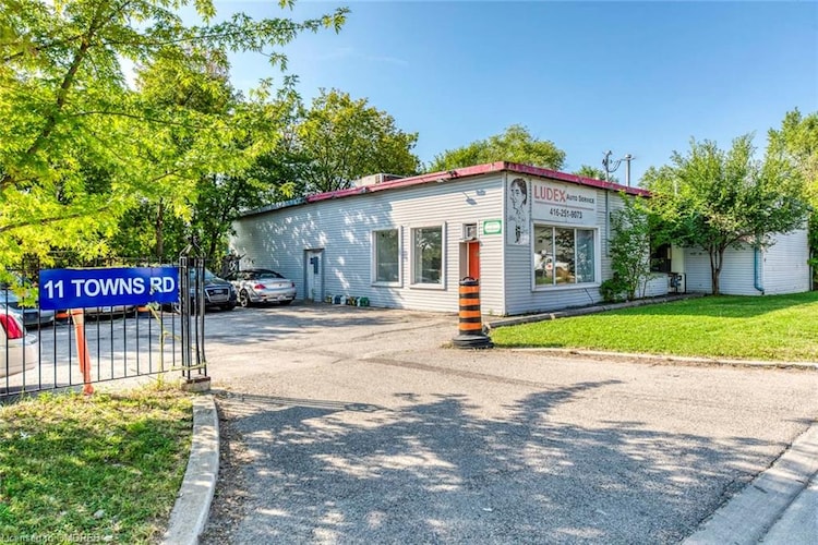 11 Towns Road, W06, ON, Mimico