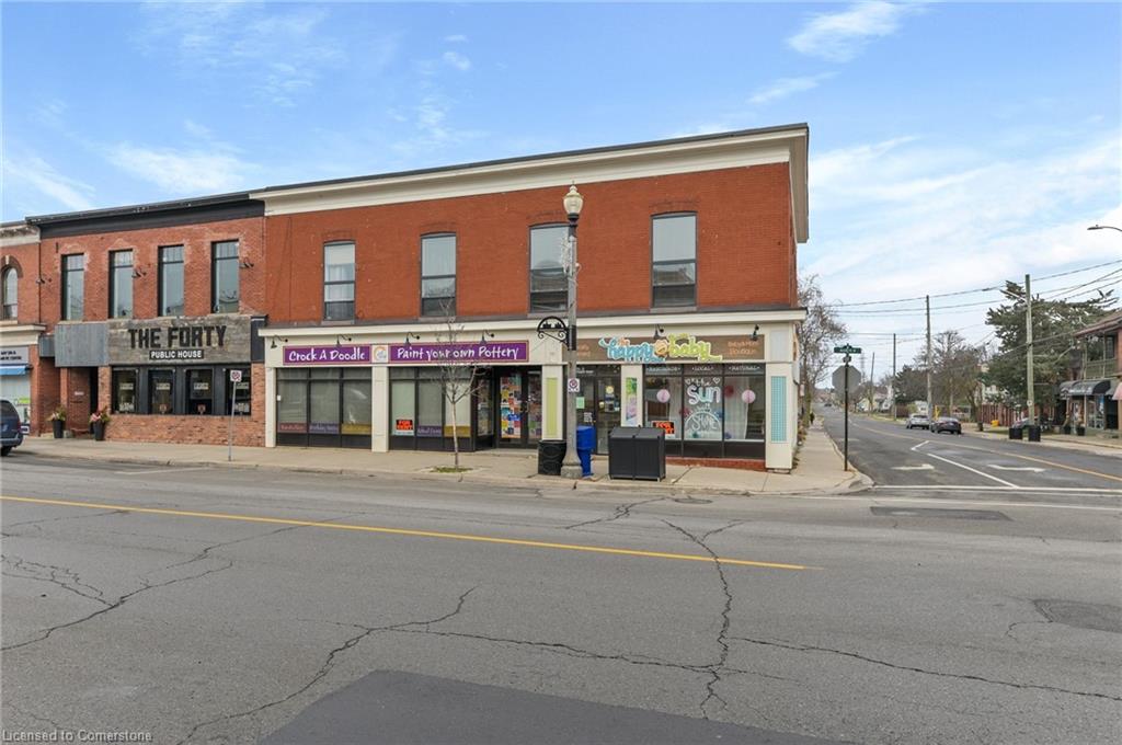 2 Main Street W, Grimsby, ON, 