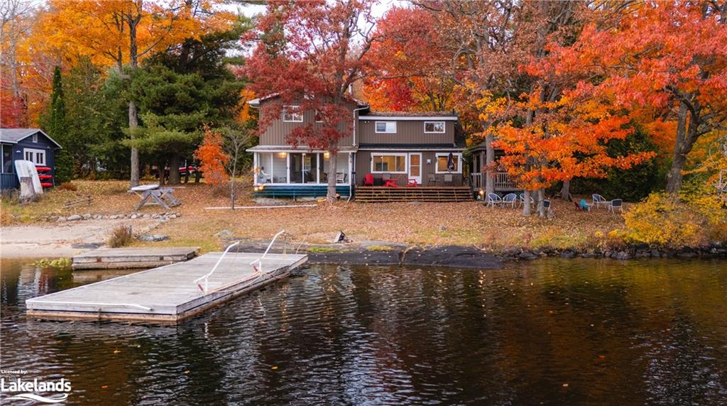 1067 River St, Muskoka Lakes, ON, 