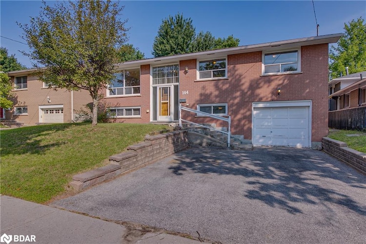 144 Cundles Road E, Barrie, ON, Cundles East