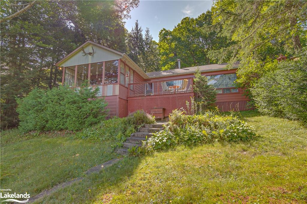 1072 Menominee Lake Road, Lake Of Bays, ON, 