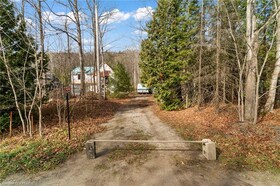 395 Mallory Beach Road, Bruce, ON , MLS #40669767 , Image - 1