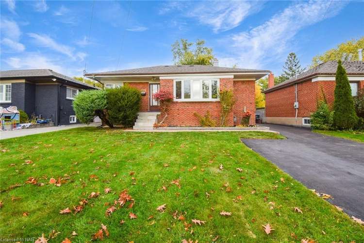 1503 Blanefield Road, Mississauga, ON, Mineola