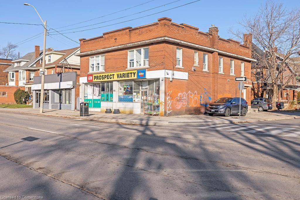 132 Prospect Street S, Hamilton, ON, Stripley