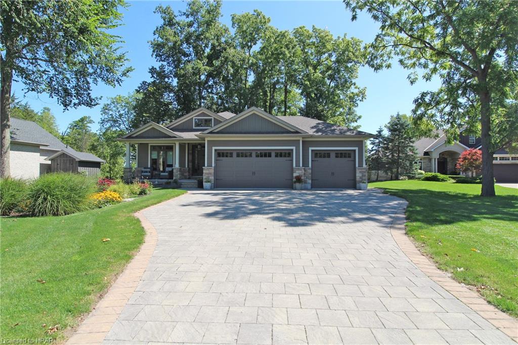 10138 Merrywood Drive, Lambton Shores, ON, 