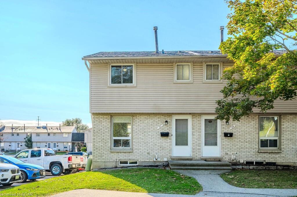 700 Paisley Road, Guelph, ON, Parkwood Gardens