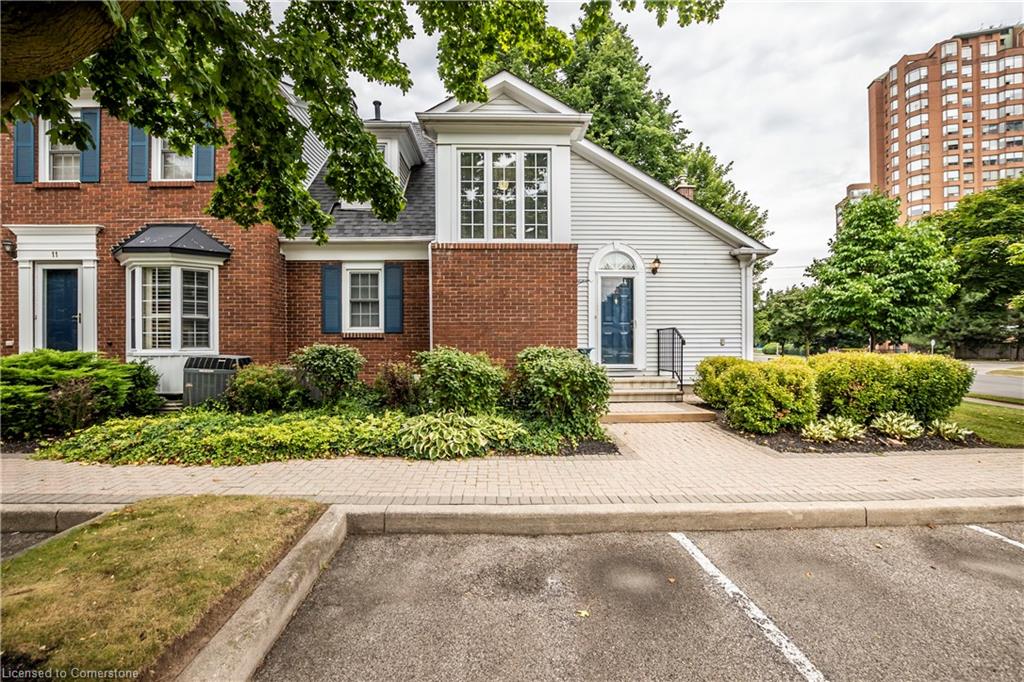 1275 Maple Crossing Boulevard, Burlington, ON, Brant