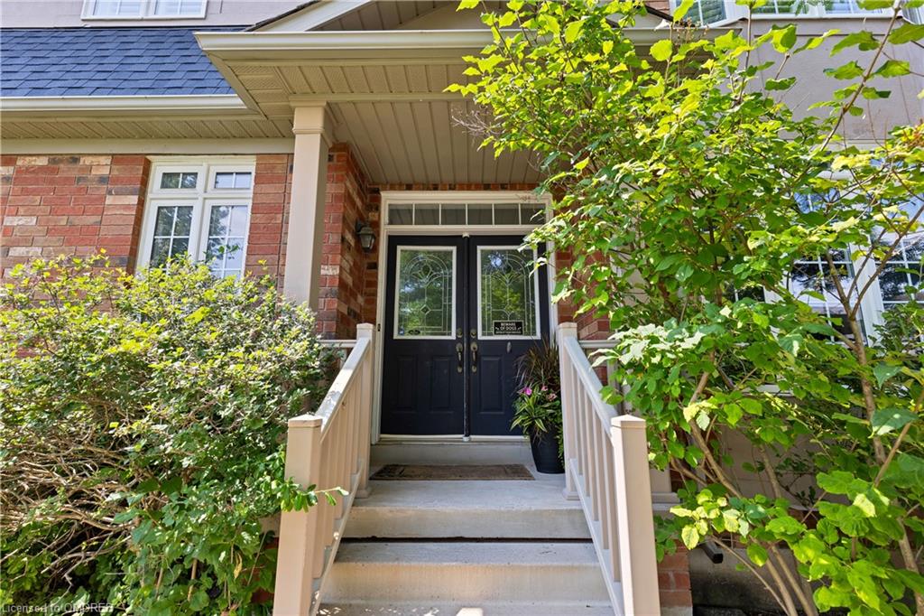 2223 Whistling Springs Crescent, Oakville, ON, West Oak Trails