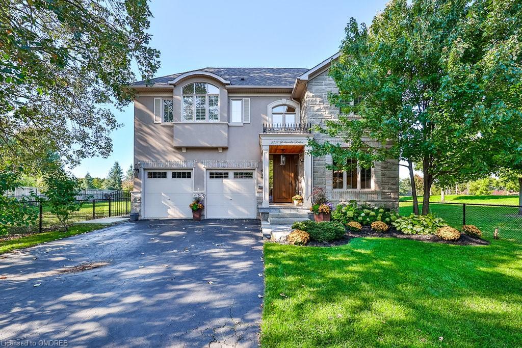 2355 Yolanda Drive, Oakville, ON, Bronte West