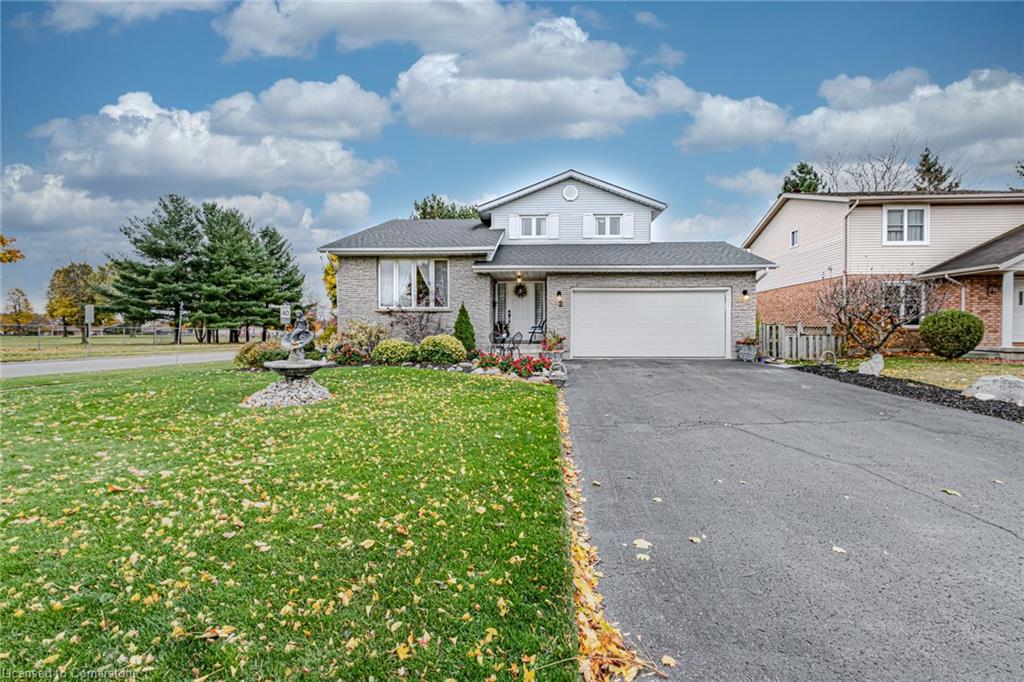 2 Angle Street, Norfolk County, ON, Simcoe