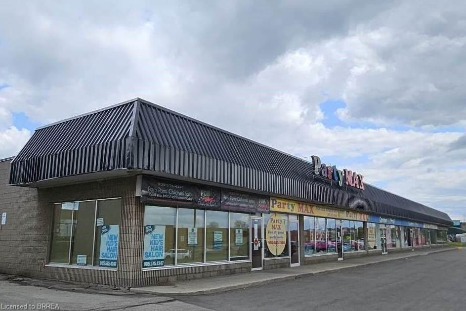 86 Mall Road, Hamilton, ON, Thorner