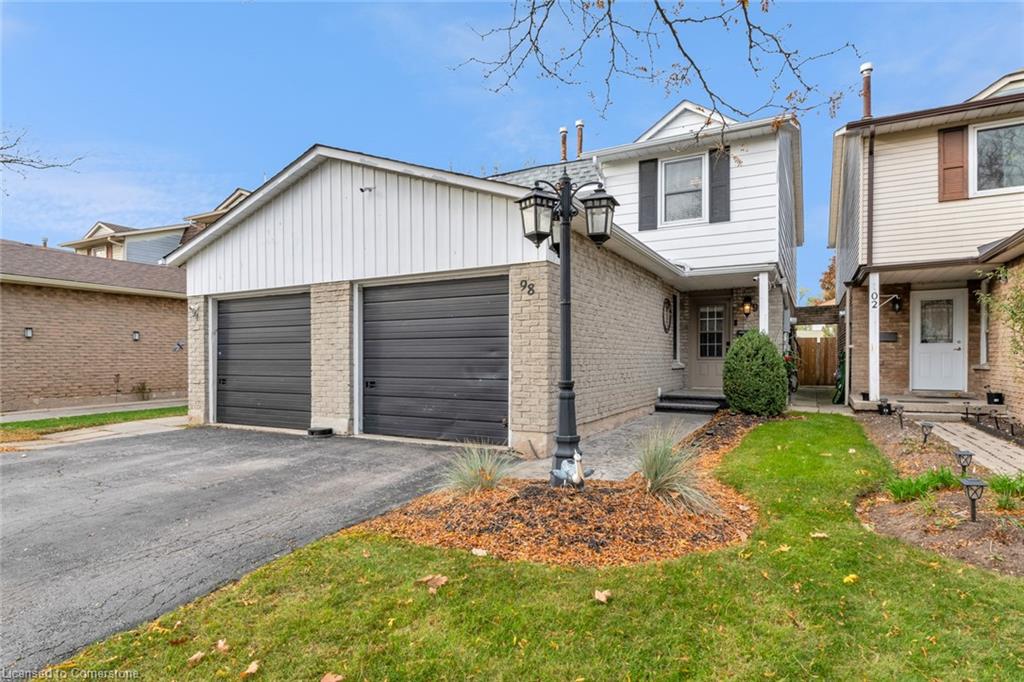 98 Memorial Avenue, Hamilton, ON, Stoney Creek