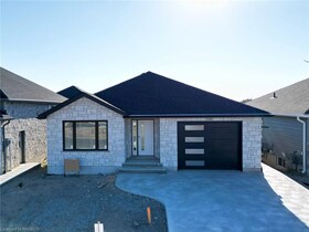 448 Burnside Street, Bruce, ON , MLS #40654309 , Image - 1