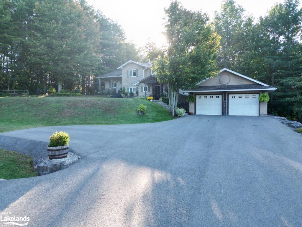 1024 Prentiskoka Heights Road, Minden Hills, ON, 