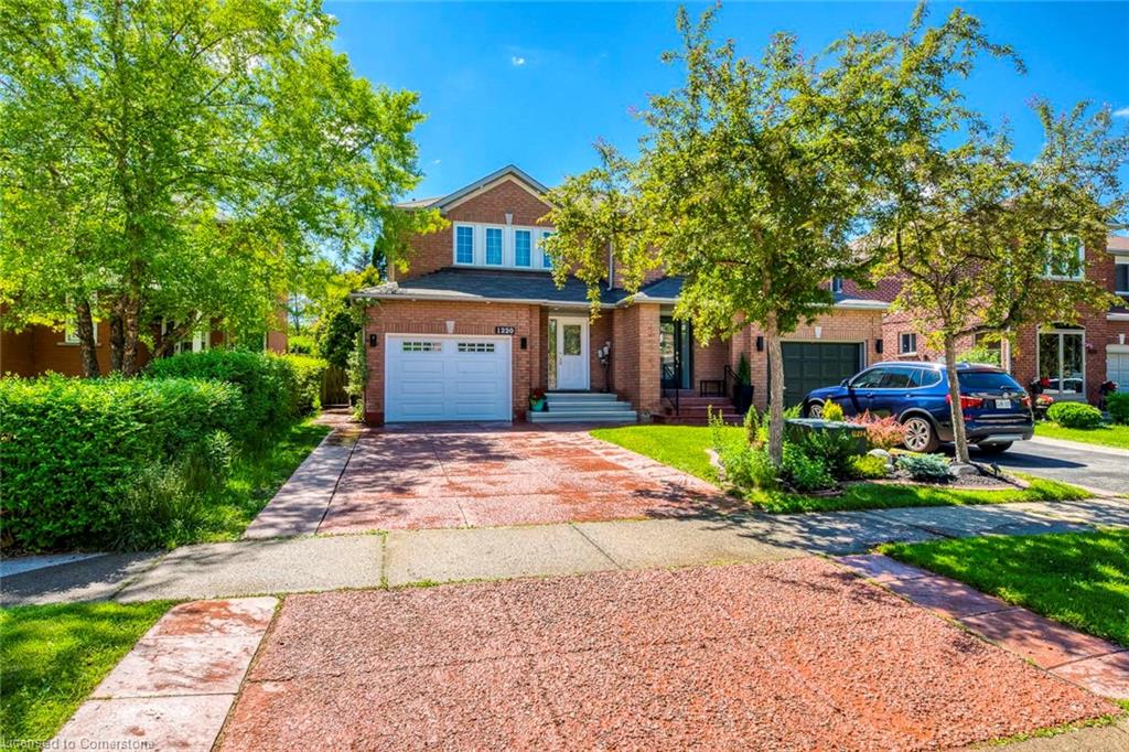 1220 Old Oak Drive, Oakville, ON, West Oak Trails