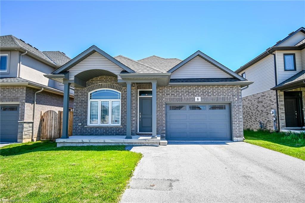 8 Berkshire Drive, St. Catharines, ON, 