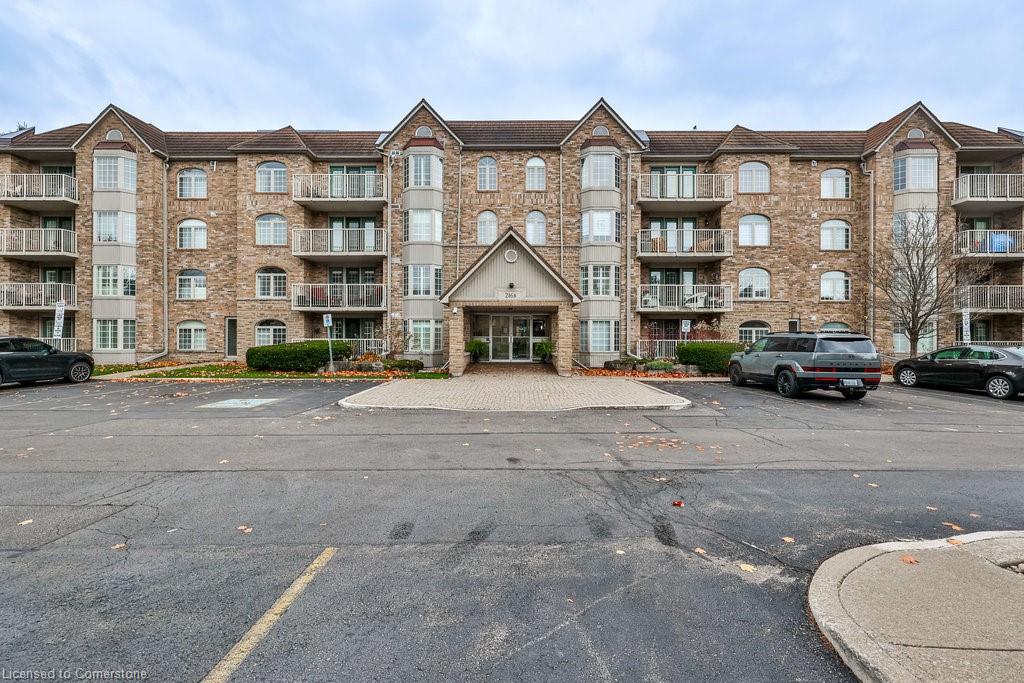 216 Plains Road W, Burlington, ON, Bayview