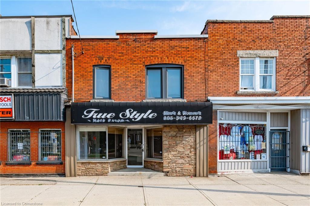 1345 Main Street E, Hamilton, ON, Crown Point