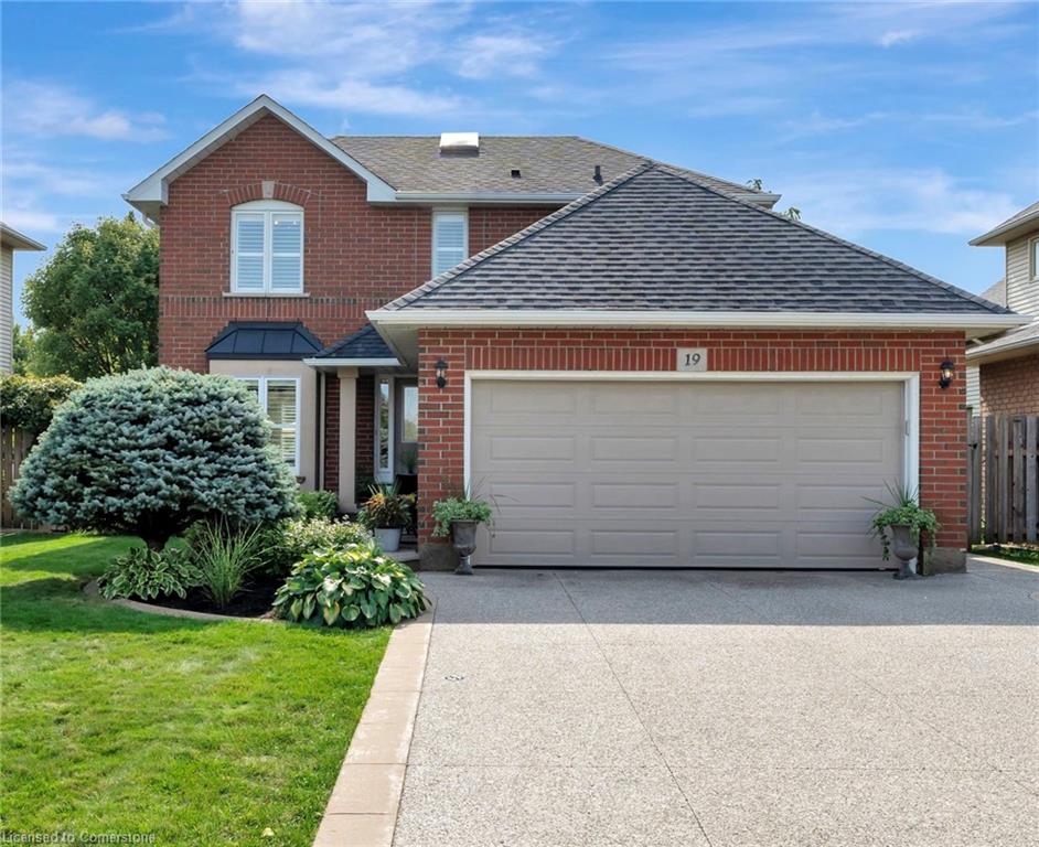 19 Falconridge Drive, Hamilton, ON, Carpenter