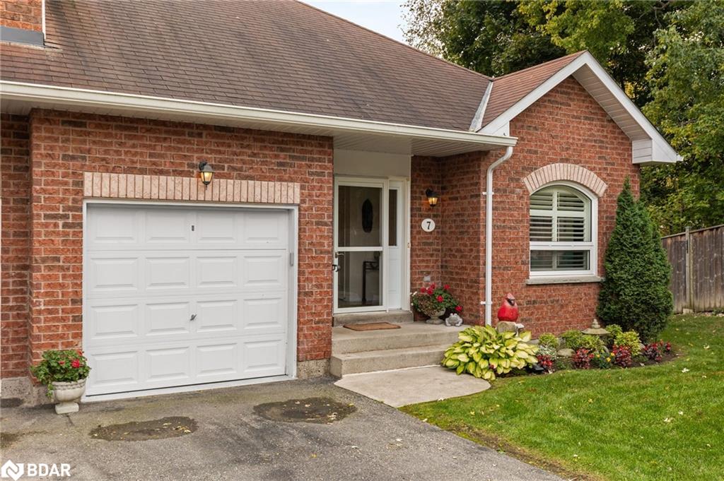 318 Little Avenue, Barrie, ON, Painswick North