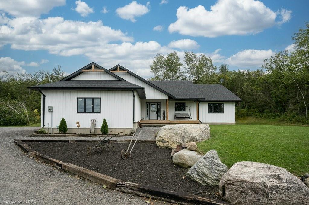 859 Gunter Settlement Road, Quinte West, ON, 