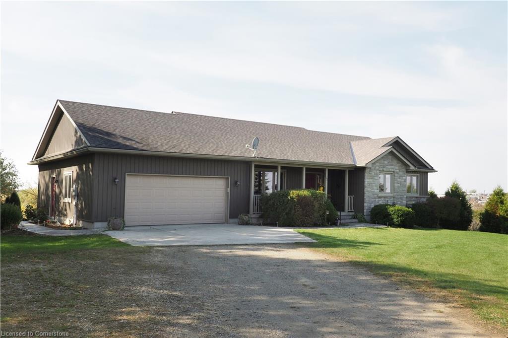 11 Elgin Street, Mapleton, ON, Rural Mapleton