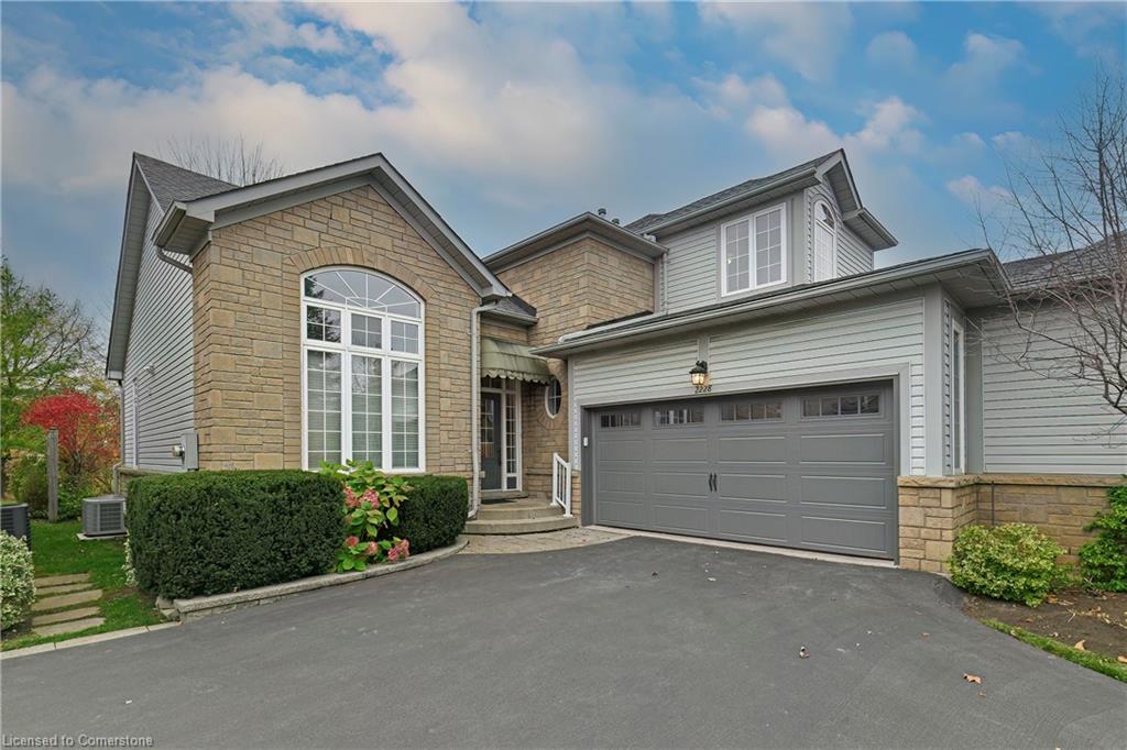 2228 Turnberry Road, Burlington, ON, Rose