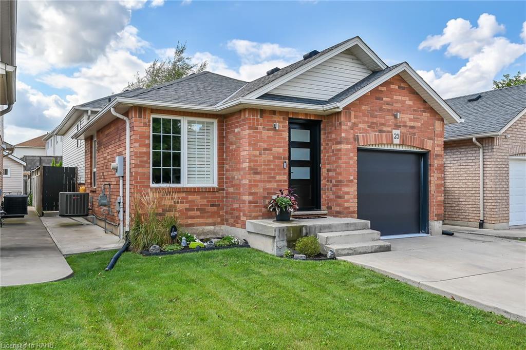 23 Holyoake Drive, Hamilton, ON, Stoney Creek Mountain