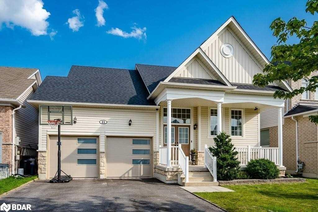 23 Maple Crown Terrace, Barrie, ON, Innis-Shore