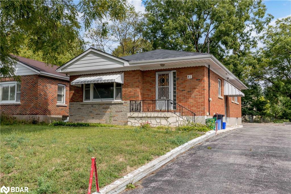 81 Eccles Street N, Barrie, ON, Queen's Park