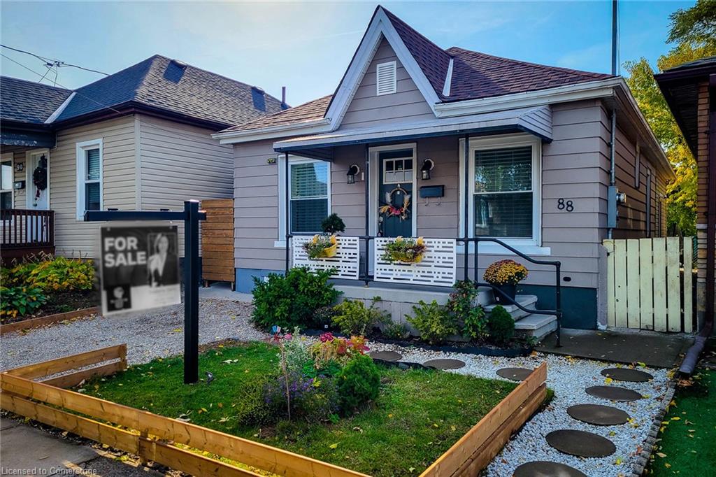 88 Hope Avenue, Hamilton, ON, Homeside