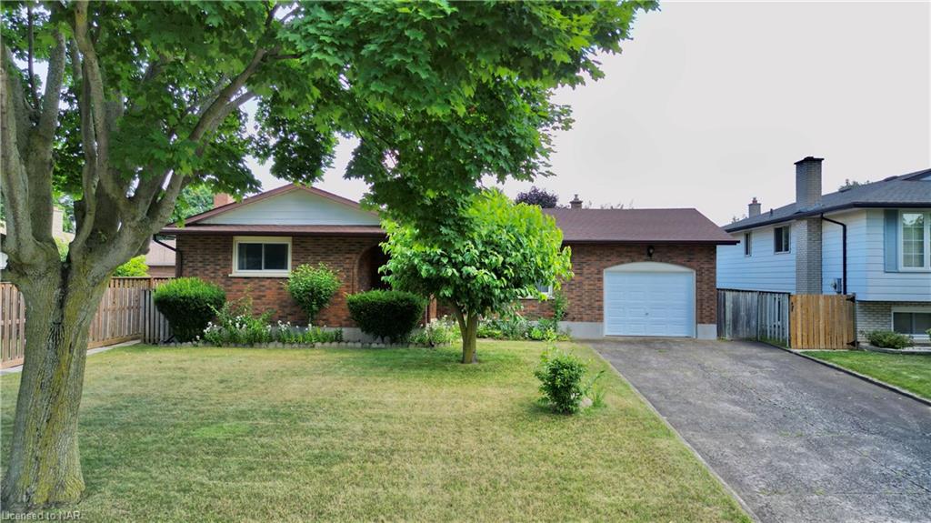 24 Shade Tree Crescent, St. Catharines, ON, 